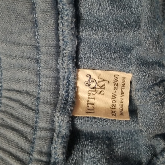 Athletic Shorts Size 2X: A - Picture 4 of 7